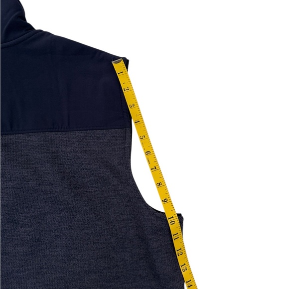 New Under Armour UA Specialist Vest Black/Gray Fleece Zip Up Zip Pockets Large - Picture 14 of 16